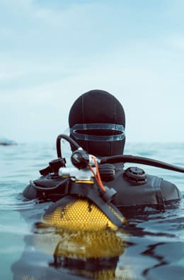 scuba diver
